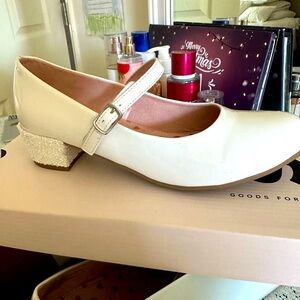 Cute shoes